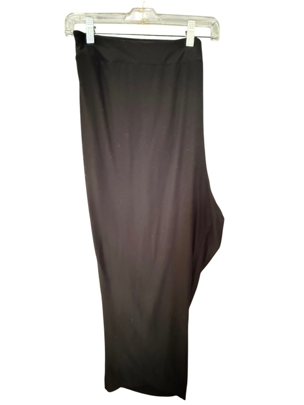 Terra & Sky Black Capri Leggings 4X